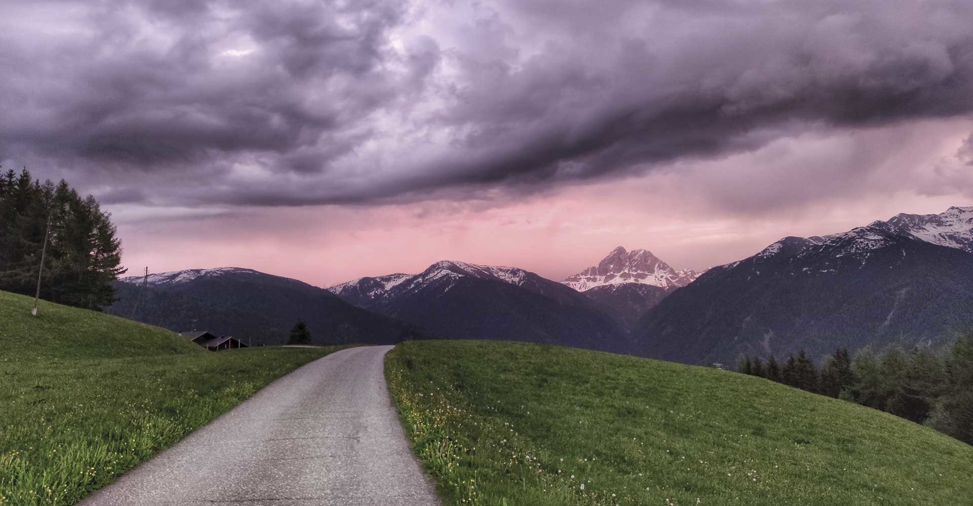 Farbenspiel auf der Rodenecker Alm